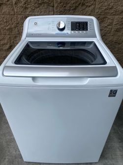 Ge washer Oversized capacity 5.0 cubic great condition