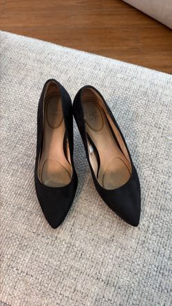 A New Day Black Suede Pointed-Toe Heels size 7