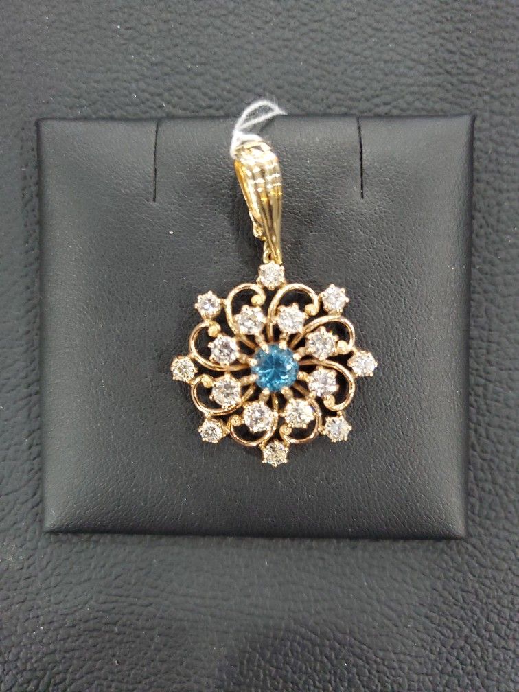 SNOWFLAKE❄️DIAMOND 💎PENDANT
