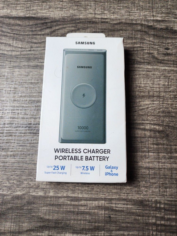 SAMSUNG 10,000 mAh Super Fast 25W Portable Wireless Charger Charger Battery Pack USB-C, Silver

