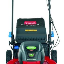 Toro Recycler 21466 22-Inch 60 V Battery Self-Propelled Lawn Mower