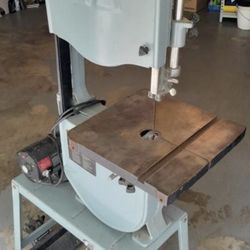 14” Delta band saw (28-243f)