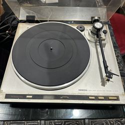 🎶 Vintage Onkyo CP-1017A Direct Drive Auto-Return Turntable 🎶