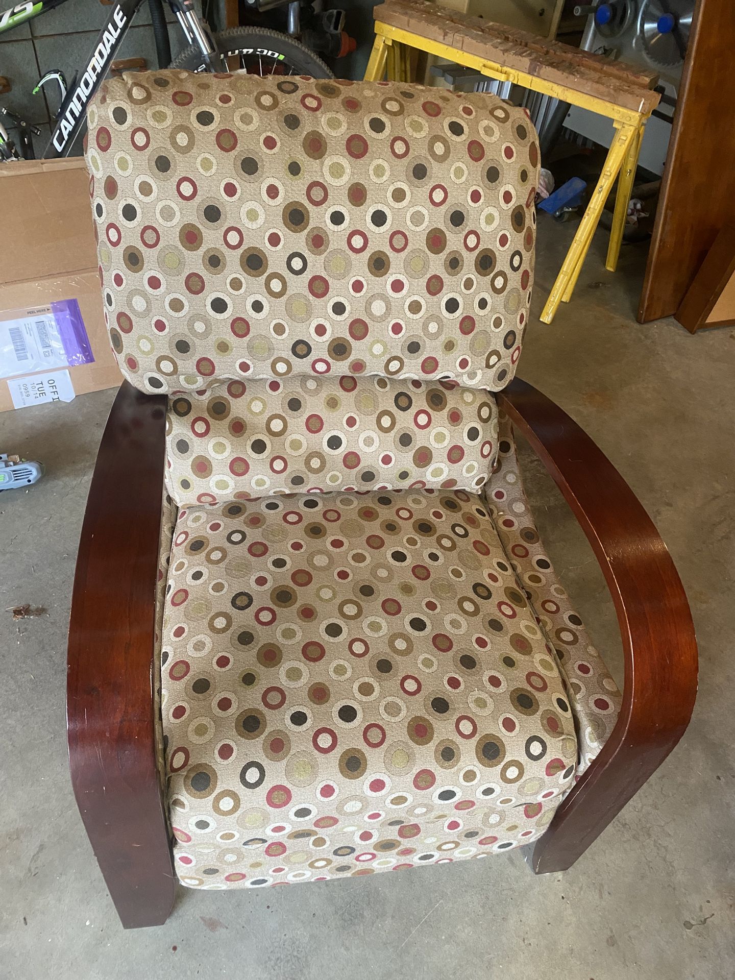 Decorative Reclining Chair 