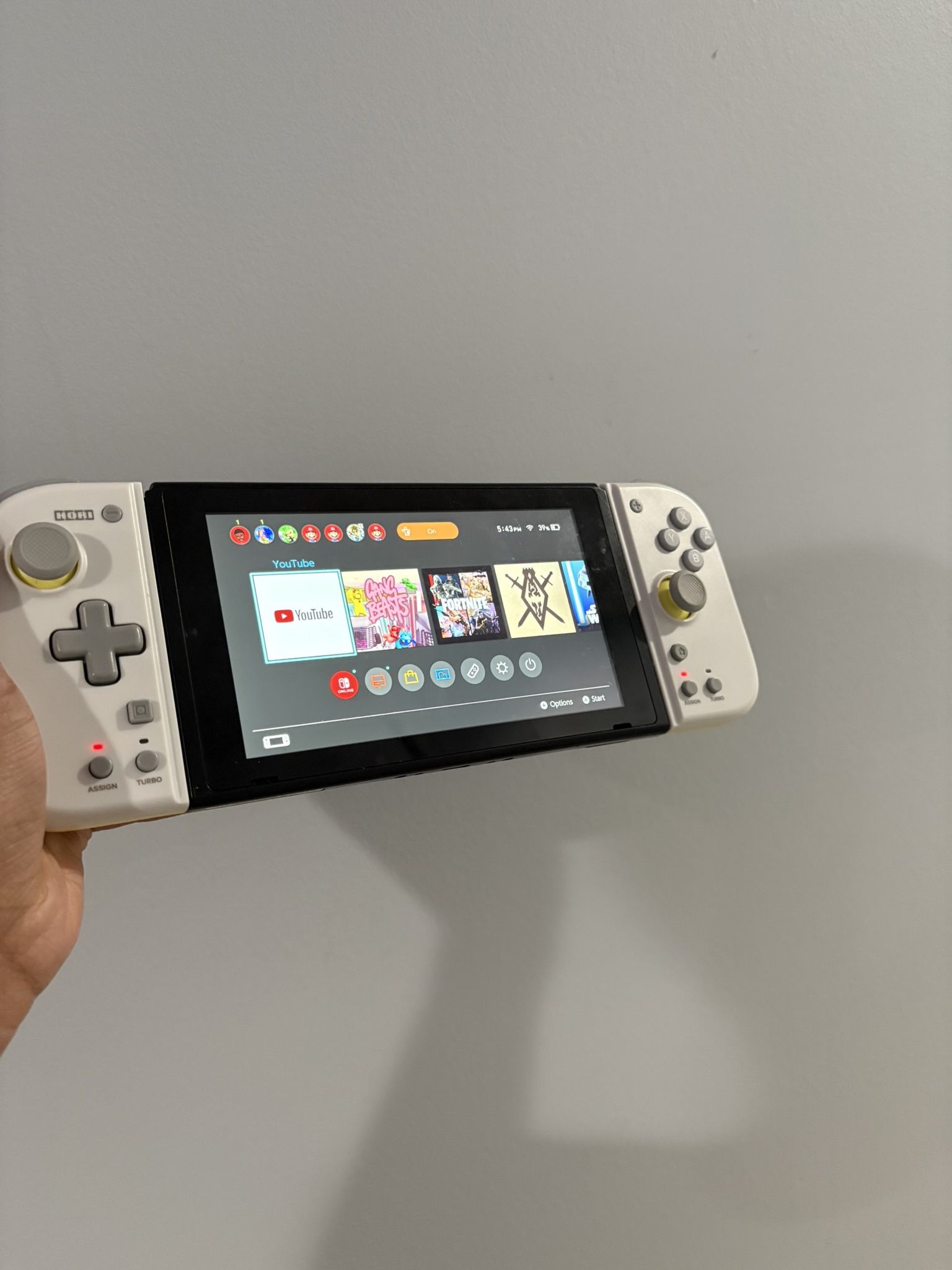 Nintendo Switch