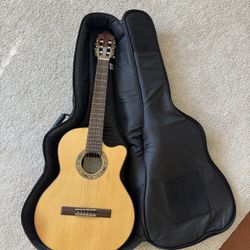 Kremona Orpheus Valley F65CW Classical Guitar w/ Fishman Pickup + RoadRunner Gig Bag