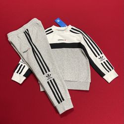 Little Boys Adidas Crewneck Sweatshirt And Pants