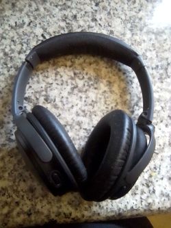 Black BOSE