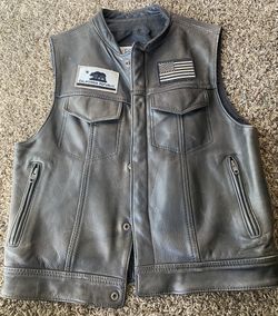 Men’s Motorcycle Fox Creek Leather Vest 