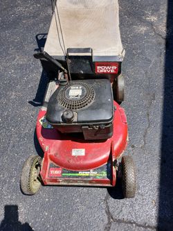 Gas powered lawn mower