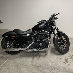 2015 Harley Davidson XL883N