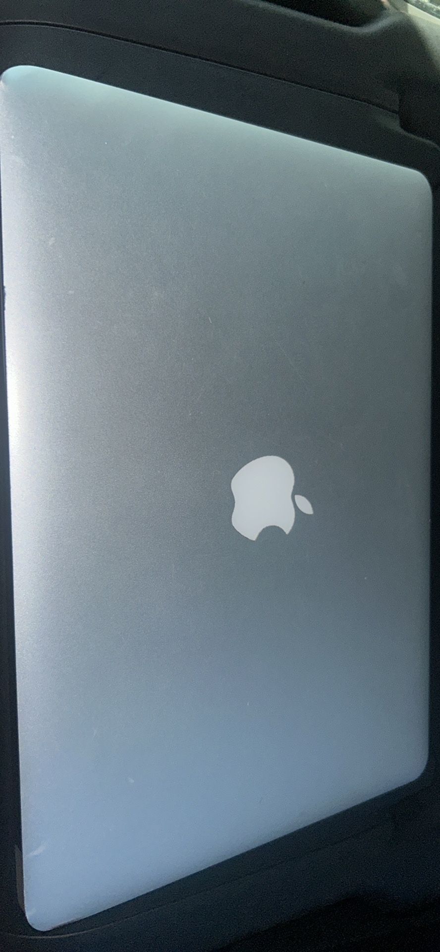 Apple MacBook Air