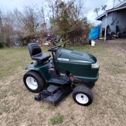 50"Cut Craftsman riding lawn mower Hi/lo shift runs cuts as it should 600  cash firm read post