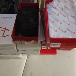  Wigs, Hair Extensions And Hair Pieces. (New)