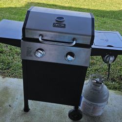 DYNA-GLO GRILL And Propane Tank 