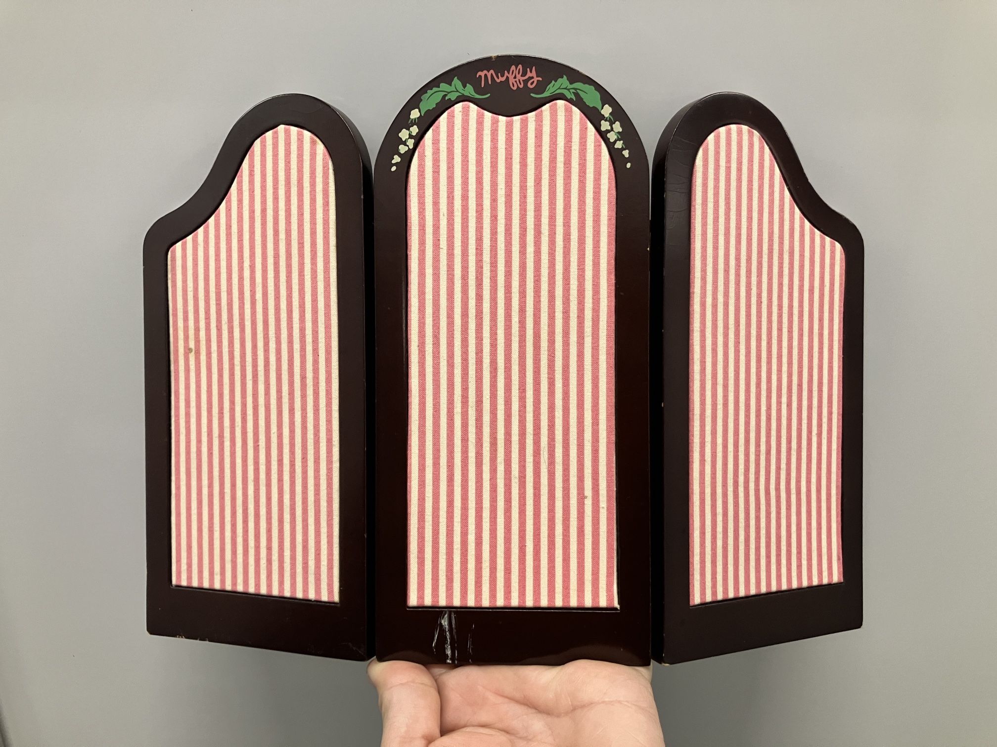 Vintage Muffy Vanderbear Dressing Screen Dollhouse Furniture