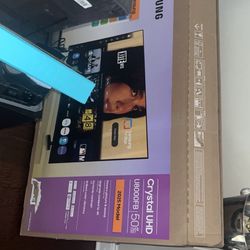 Brand New Smart/Tv