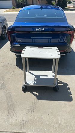 Rolling cart