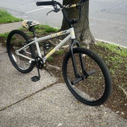 Bmx
