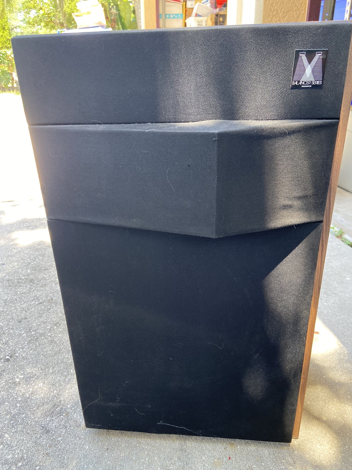 Ultra Rare Vintage Magnavox Balancer Series Floor Speaker