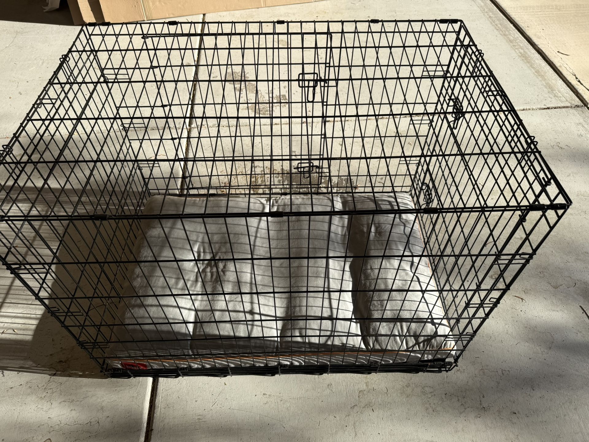 Medium Size Dog Kennel