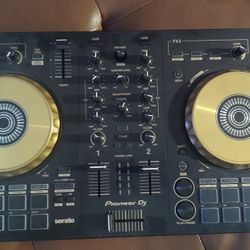 Serato Pioneer DJ Controller Model DDJ-SB3-N