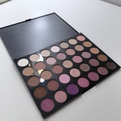Makeup Pallet
