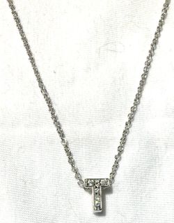 Eli K sterling silver & cz T initial necklace