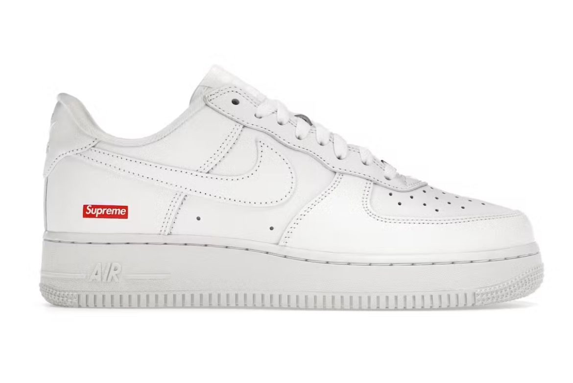 AIR FORCE 1 LOW SUPREME