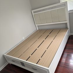 Queen Size Bed