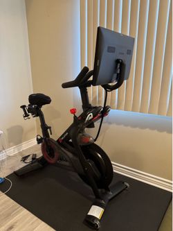 Peloton Bike