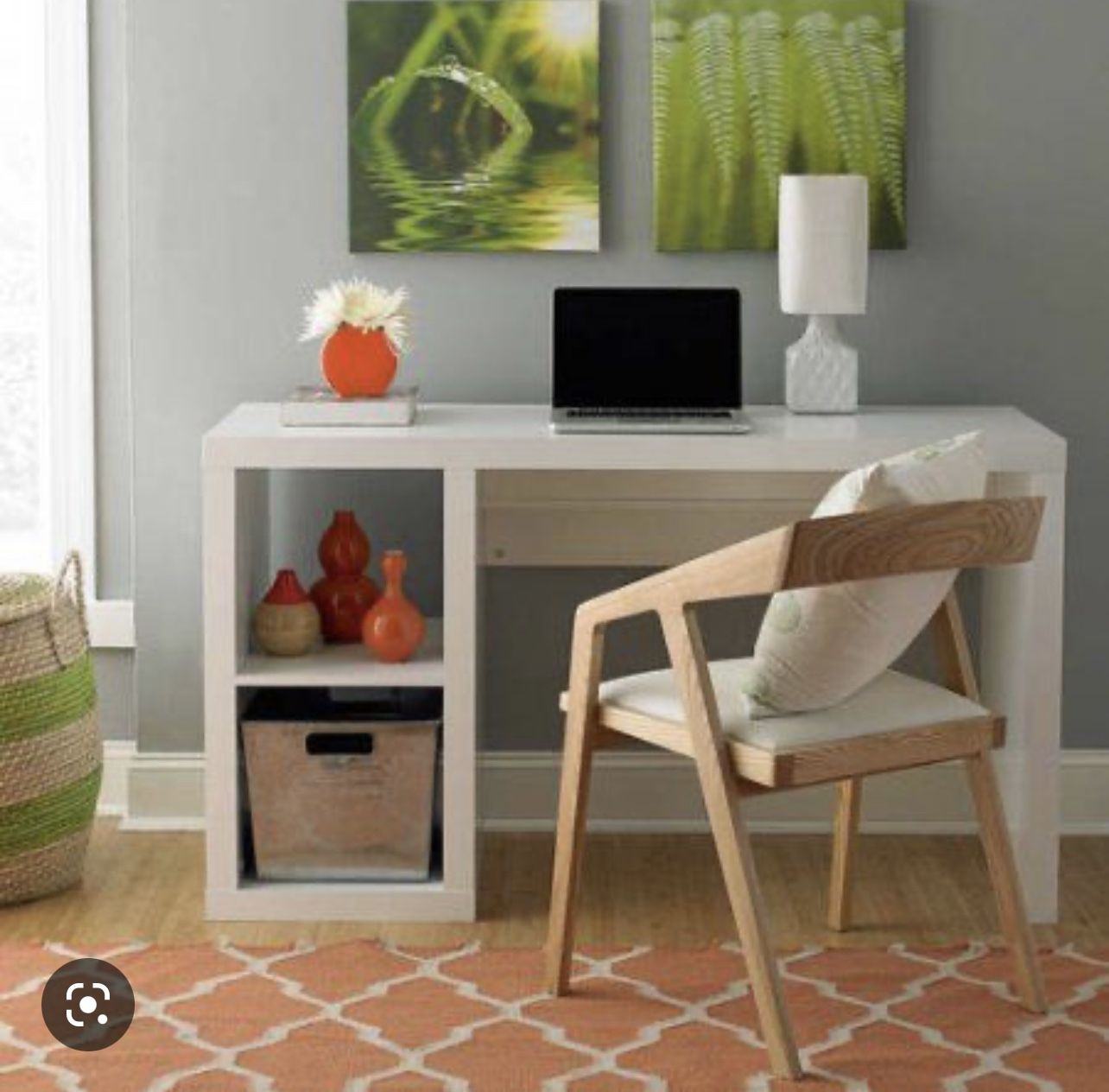 Cube Storage Desk/Vanity