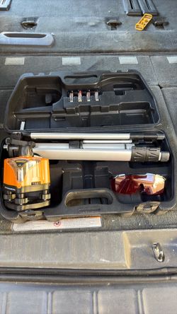Johnson Rotary Laser Level Kit 40-0918 – Complete with Tripod & Case –