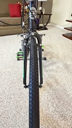 Like new road bike
