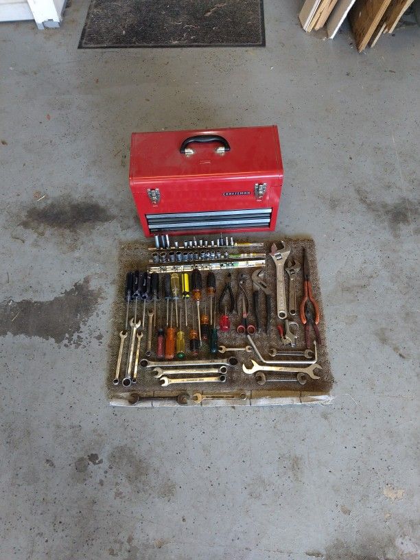 Craftsman Tool Box With Tools