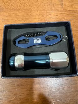 USA MULTIFUNCTIONAL TOOL