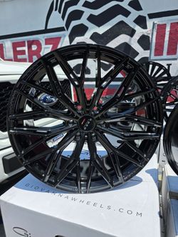 BRAND NEW GIOVANNA WHEELS