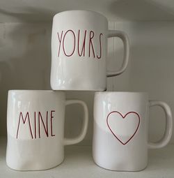 Rae Dunn Valentines Mugs 5️⃣ Each