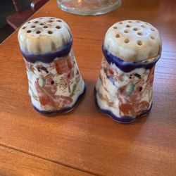 Vintage Geisha Girl Hand painted Salt And Pepper Shakers