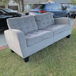 FREE Delivery Love Seat Couch