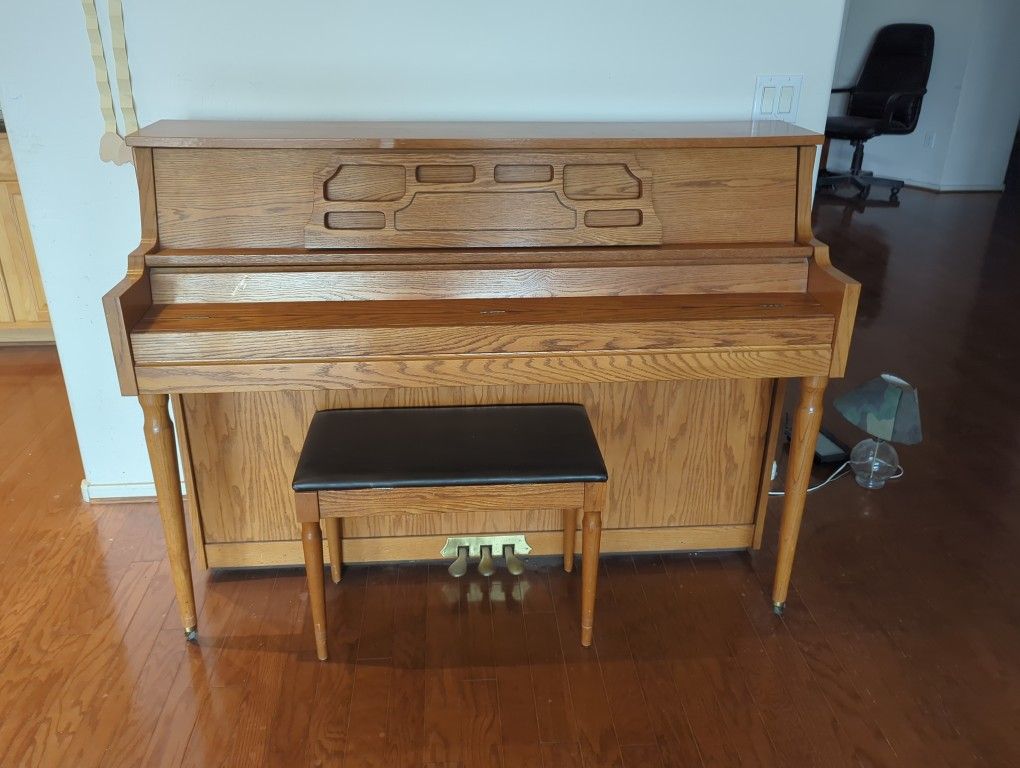 Upright Piano 