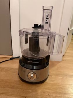 Hamilton Beach 70730 10 Cups Food Processor and Vegetable Chopper