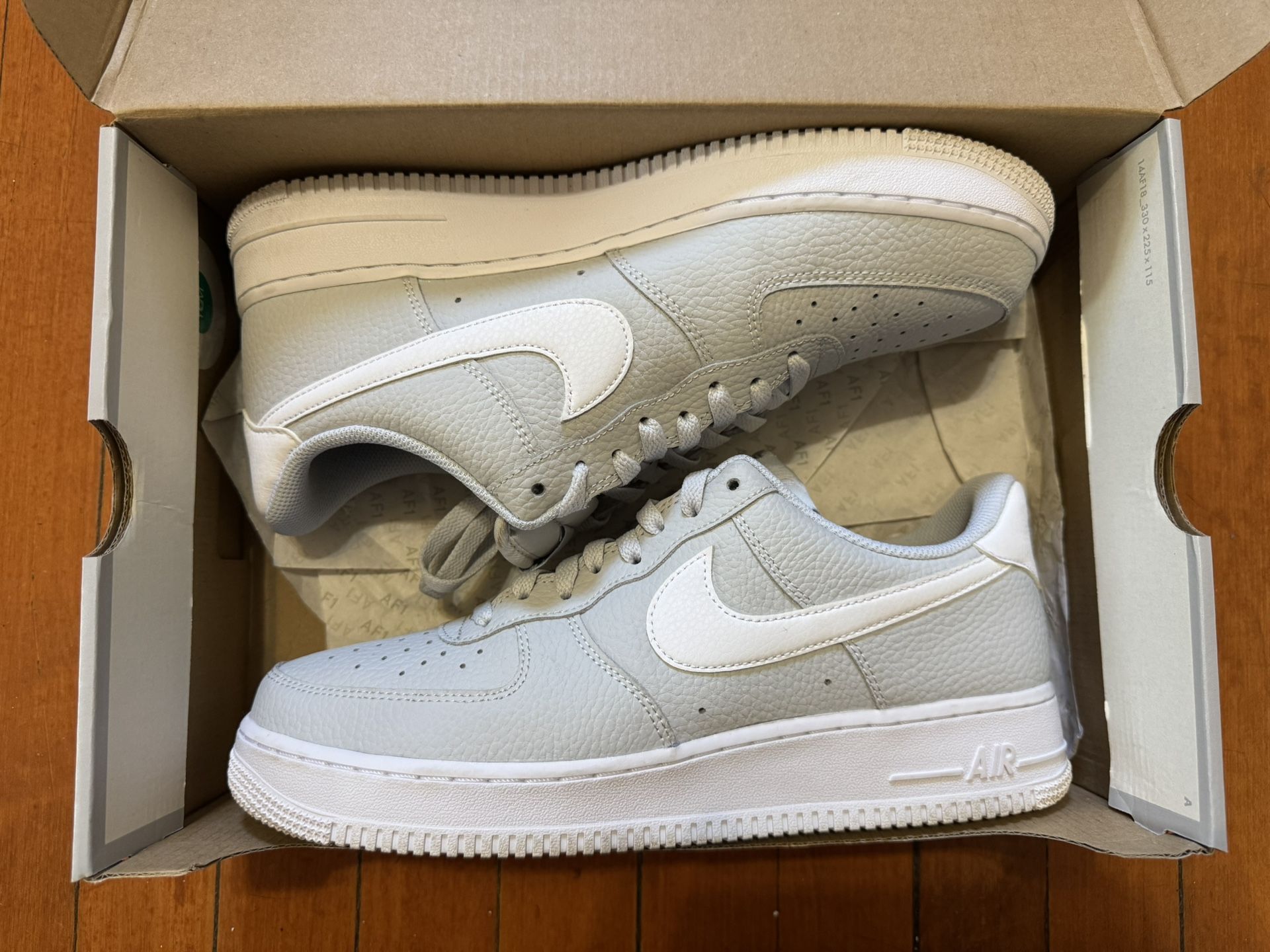Nike Air Force 1 Pebbled Leather Pure Platinum size 10