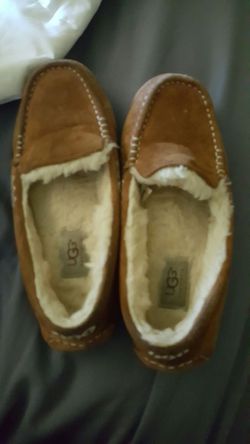 Ugg Slippers size 7