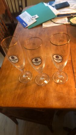 Krombacher  Pils 0,21 SOHM , 3 gold rim