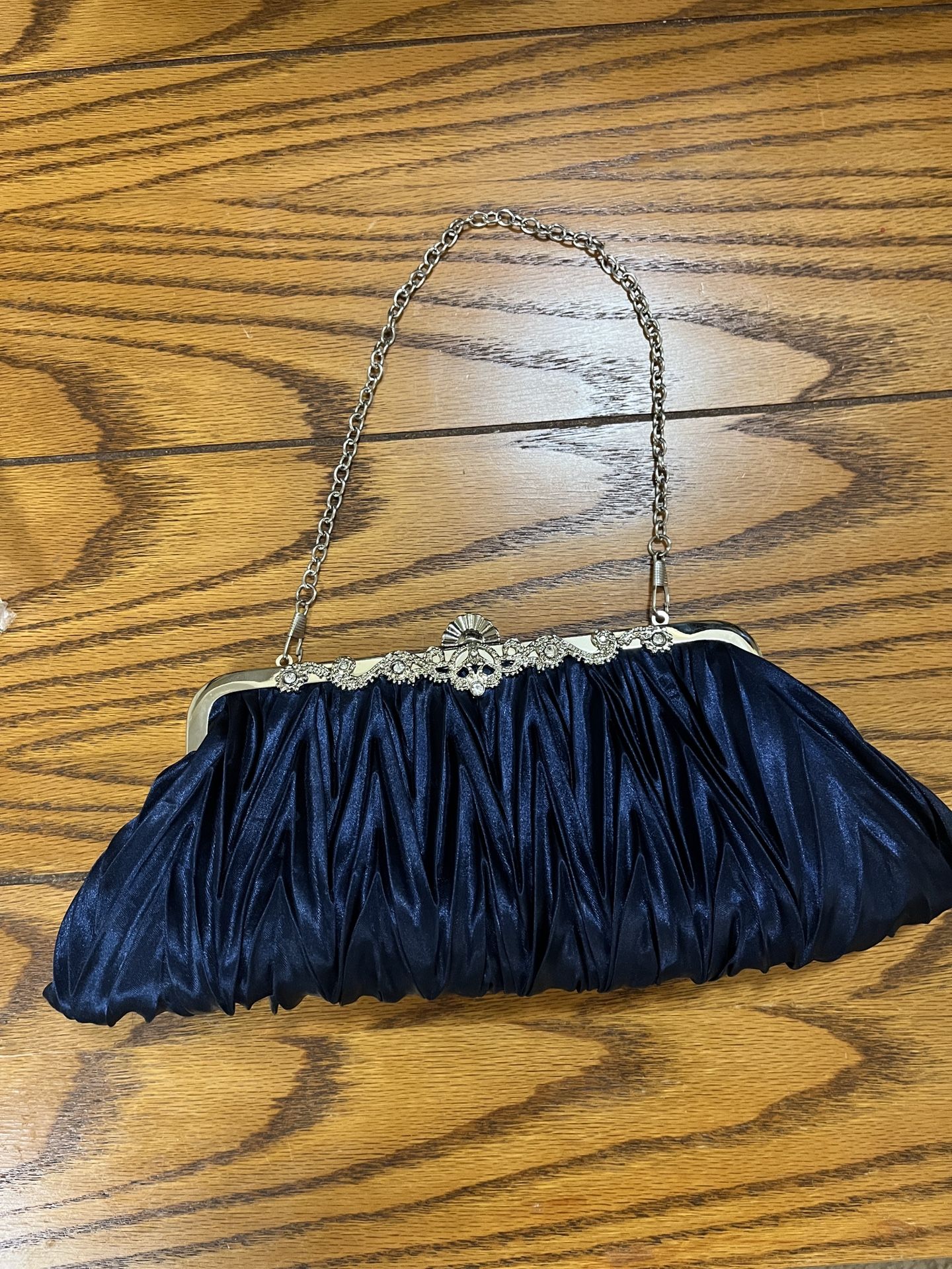 Brand New Navy Blue Women’s Clutch Details In The Photos Pickup Gaithersburg Md20877