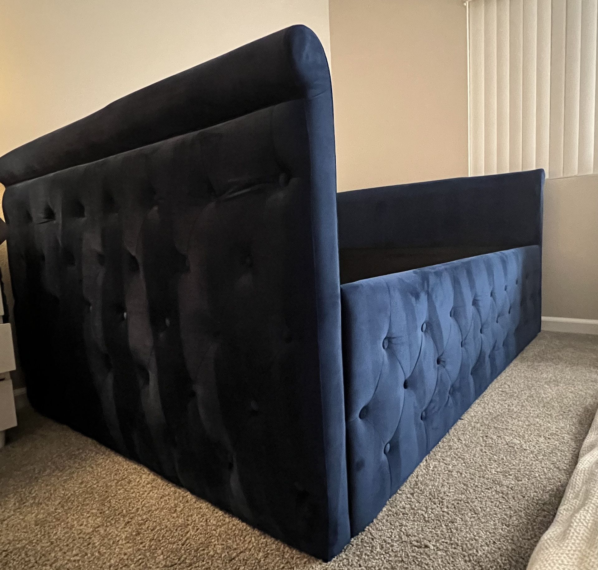 Navy Blue Full Size Daybed
