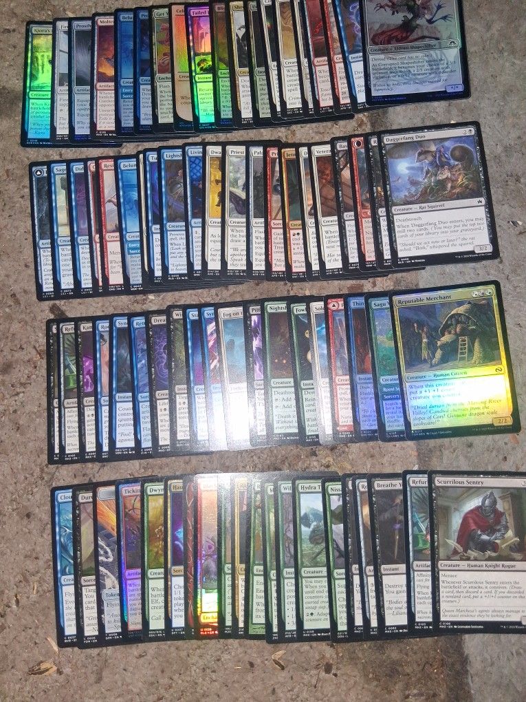 100+ Assorted Magic The Gathering Cards Bundle....