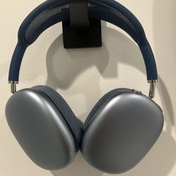 Apple AirPod Maxes Pro Blue 