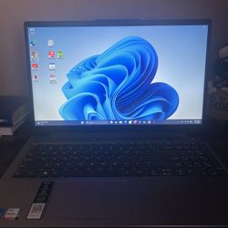 Lenovo IdeaPad Slim 3i – Like New 